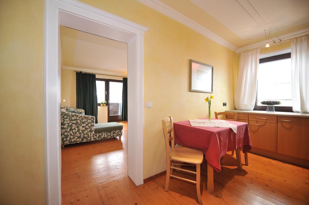 Apparthotel Restaurant Steiners Eben Im Pongau Quarto foto